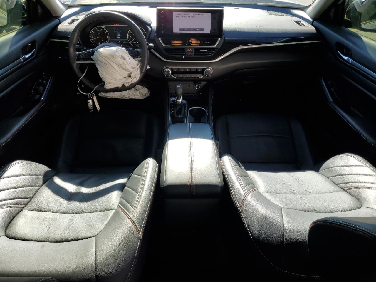 2024 Nissan Altima VIN 1N4BL4CV1RN320657 Copart auction photo, front end / minor dent/scratches damage thumbnail 8