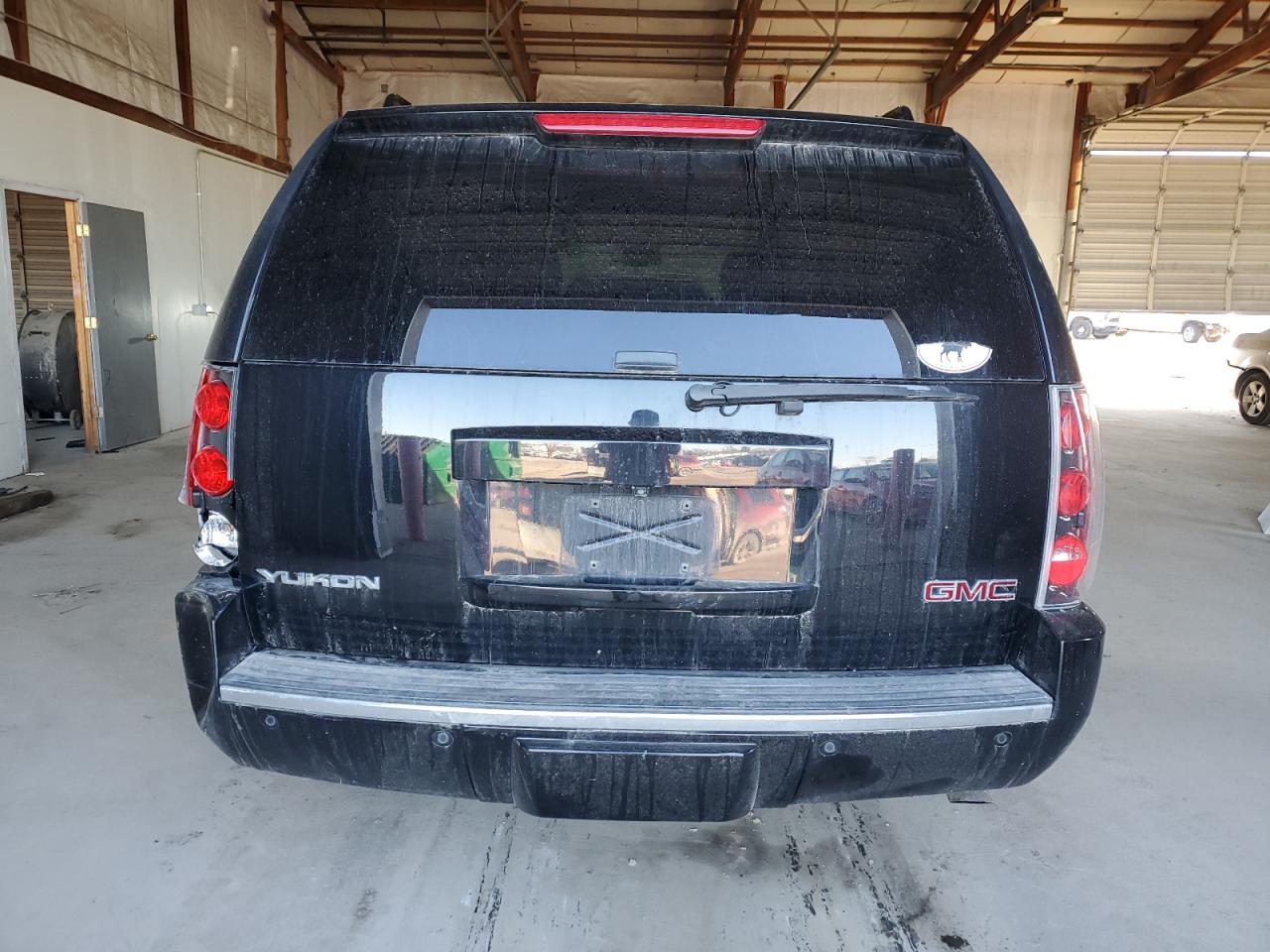 2013 GMC Yukon VIN 1GKS2EEF2DR255400 Copart auction photo, front end / side damage thumbnail 6