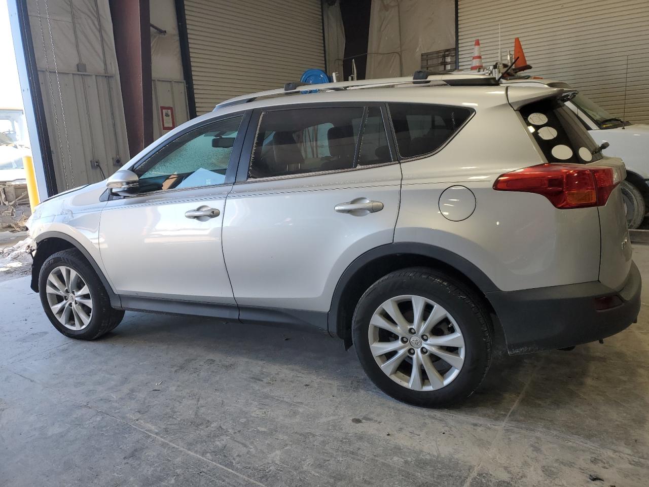 2013 Toyota RAV 4 VIN 2T3DFREV7DW079371 Copart auction photo, front end damage thumbnail 2