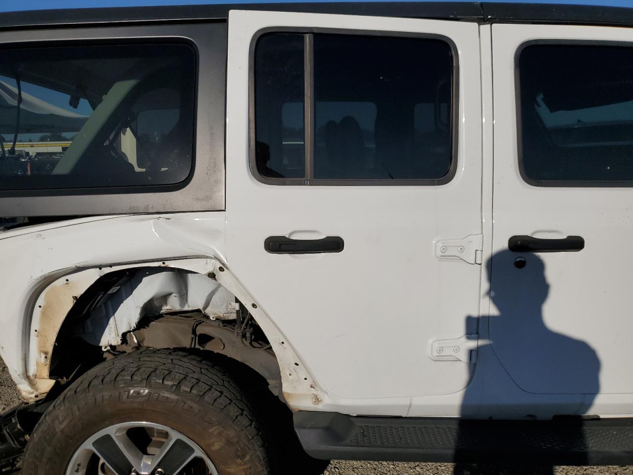 2019 Jeep Wrangler VIN 1C4HJXEN9KW625008 Copart auction photo, rear end damage thumbnail 10