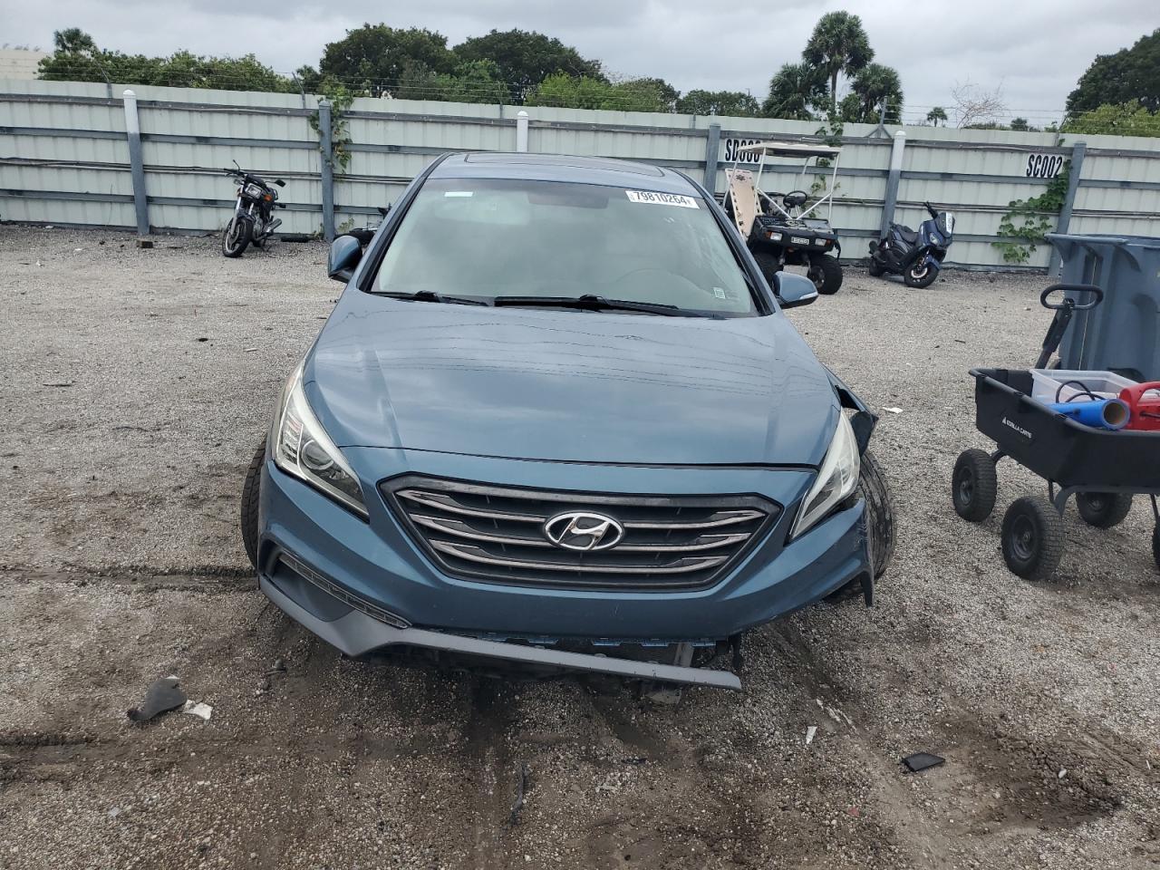 2017 Hyundai Sonata VIN 5NPE34AF5HH564345 Copart auction photo, all over damage thumbnail 5