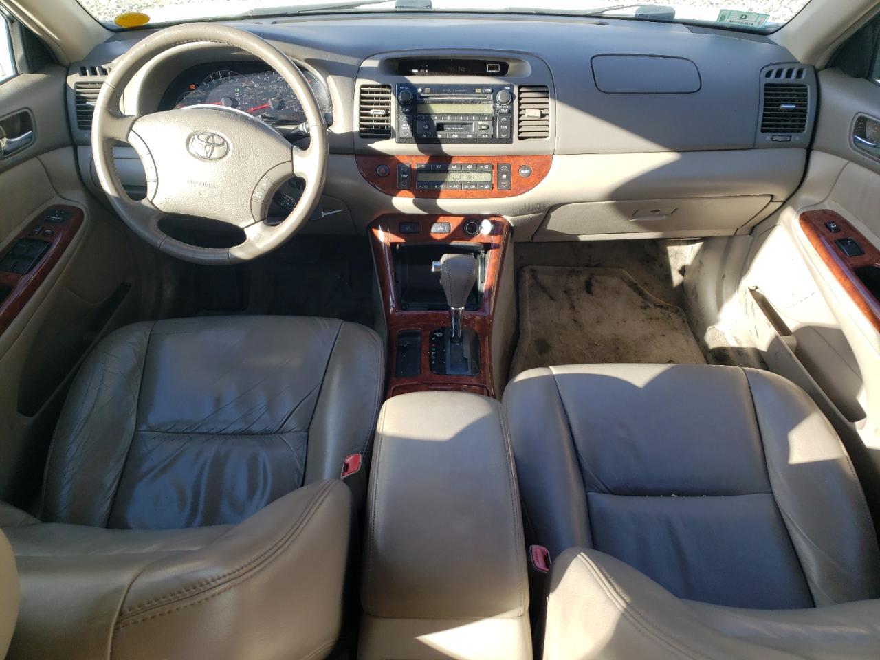 2005 Toyota Camry VIN 4T1BE30K05U612000 Copart auction photo, mechanical / minor dent/scratches damage thumbnail 8