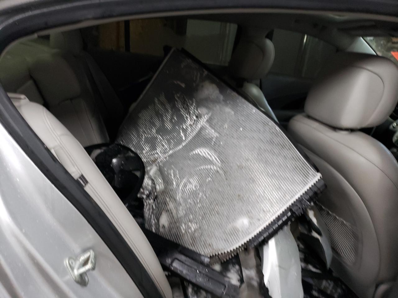 2010 Buick LaCrosse VIN 1G4GC5GGXAF175825 Copart auction photo, front end / minor dent/scratches damage thumbnail 10