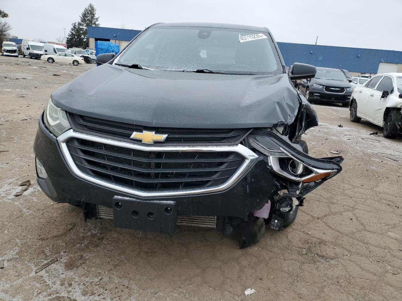 2020 Chevrolet Equinox VIN 3GNAXUEV3LL108980 Copart auction photo, front end damage thumbnail 5