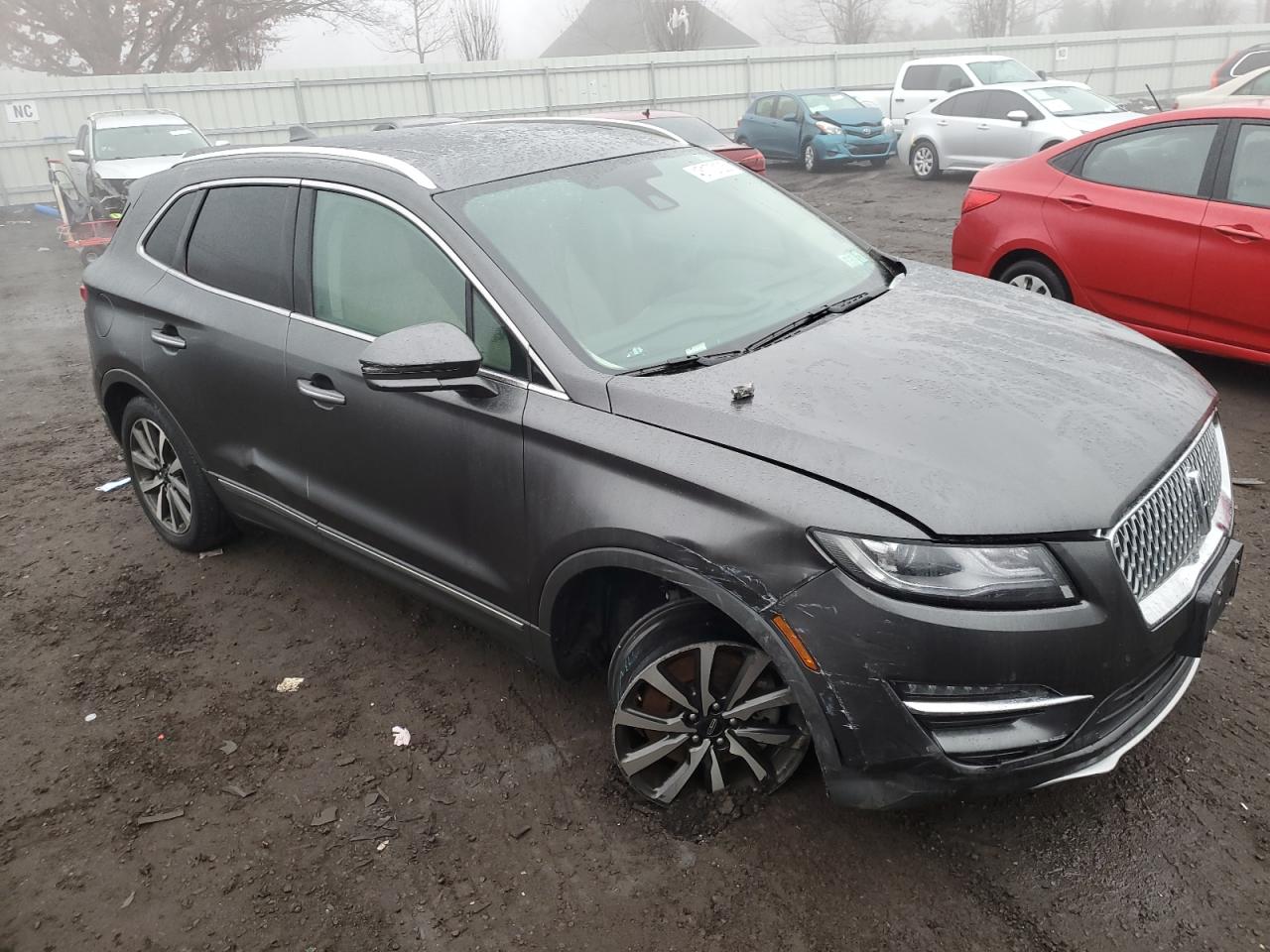 2019 Lincoln MKC VIN 5LMCJ3D99KUL25240 Copart auction photo, front end damage thumbnail 4