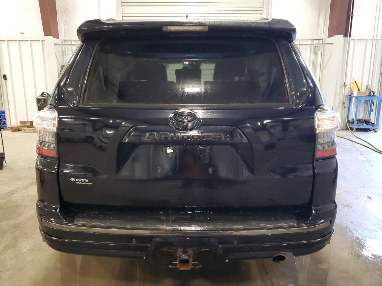 2020 Toyota 4Runner VIN JTEBU5JR4L5739608 Copart auction photo, front end damage thumbnail 6