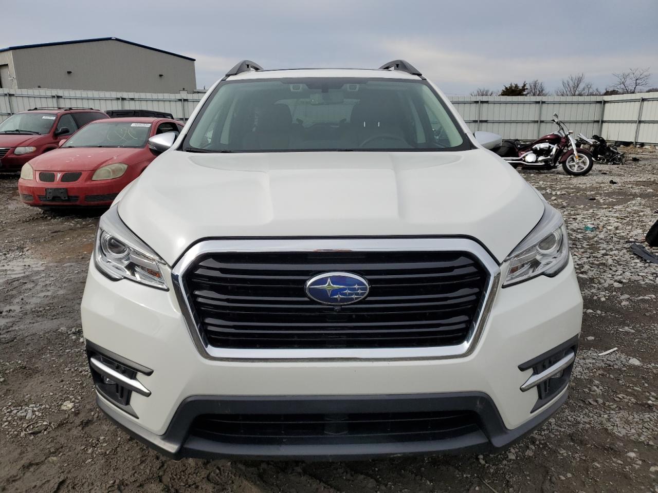 2019 Subaru Ascent VIN 4S4WMARDXK3460564 Copart auction photo, rear end / minor dent/scratches damage thumbnail 5