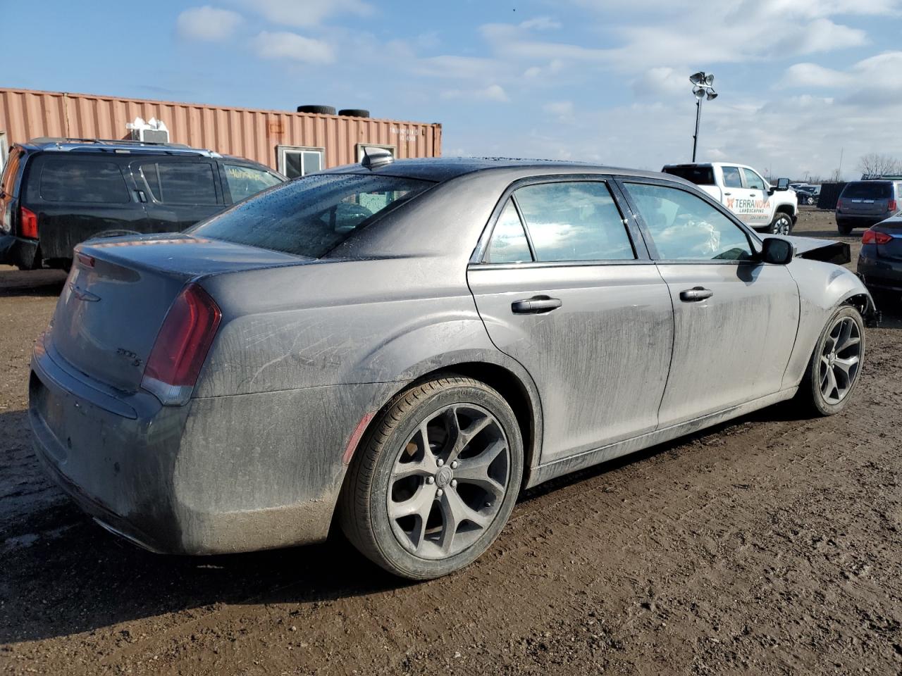 2021 Chrysler 300 VIN 2C3CCABG4MH536976 Copart auction photo, front end / partial repair damage thumbnail 3