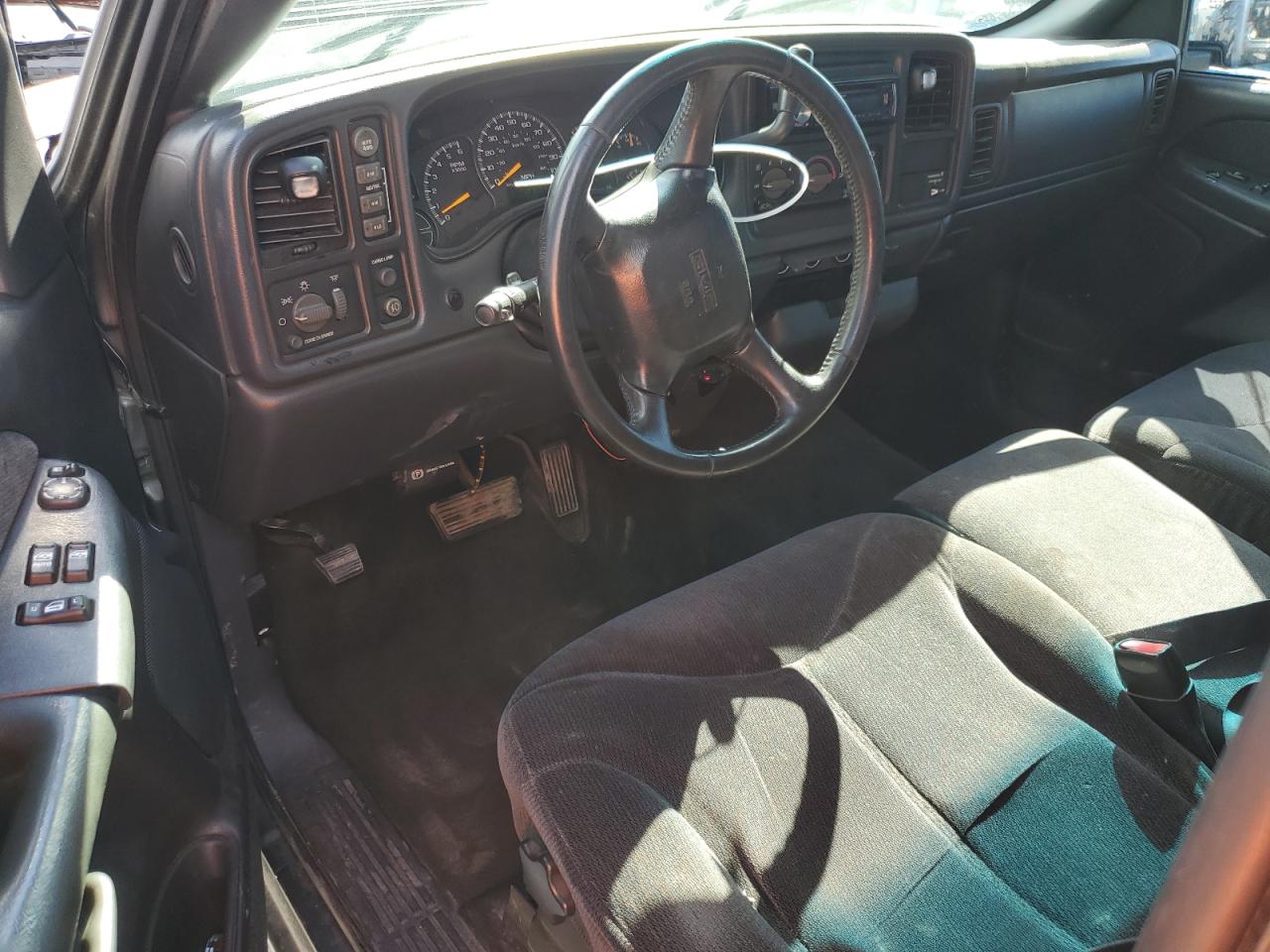2000 GMC Sierra VIN 2GTEK19T6Y1134384 Copart auction photo, minor dent/scratches damage thumbnail 8