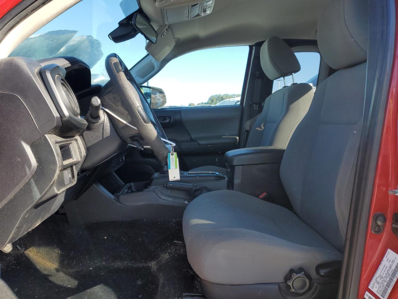2019 Toyota Tacoma VIN 5TFSX5EN2KX068848 Copart auction photo, front end damage thumbnail 7