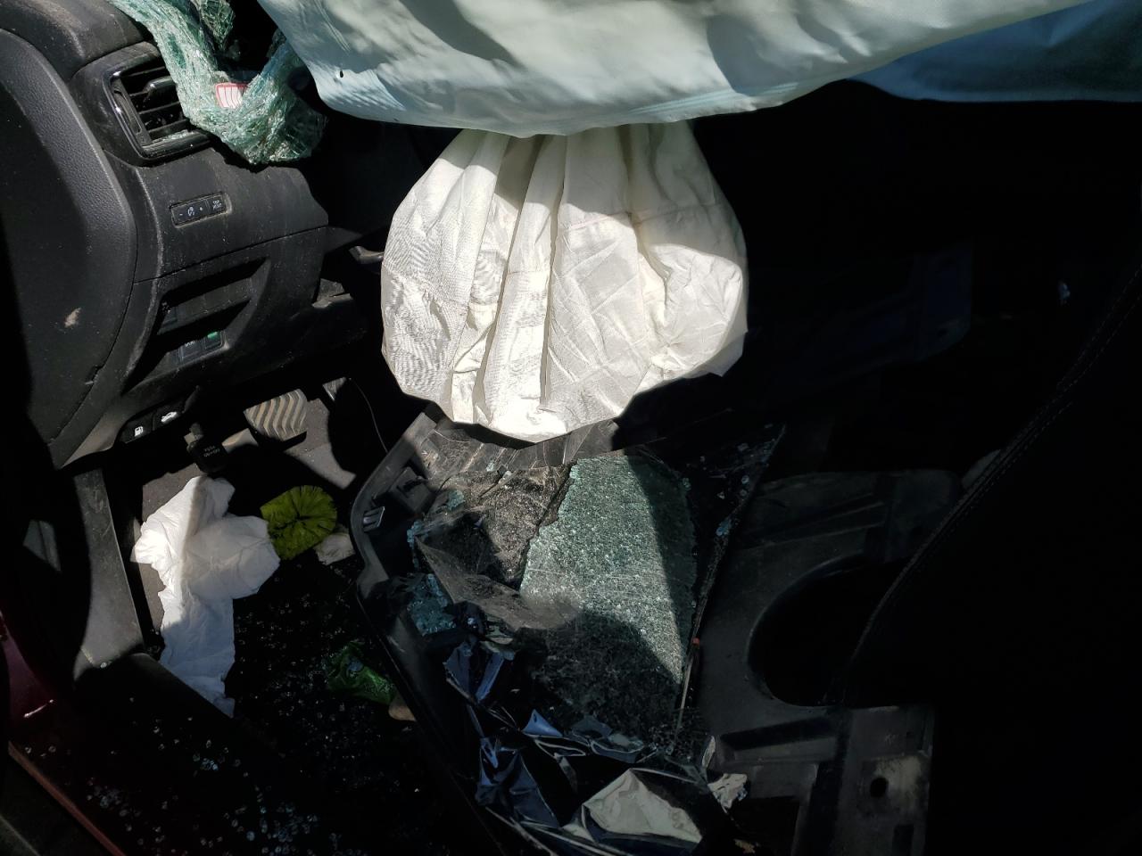 2017 Nissan Rogue VIN JN8AT2MT0HW385861 Copart auction photo, all over damage thumbnail 8
