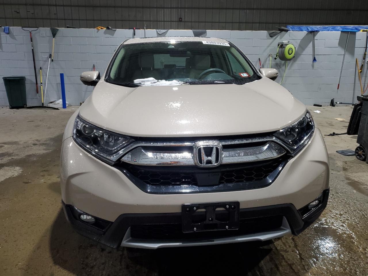 2018 Honda CR-V VIN 2HKRW2H56JH665569 Copart auction photo, side / undercarriage damage thumbnail 5