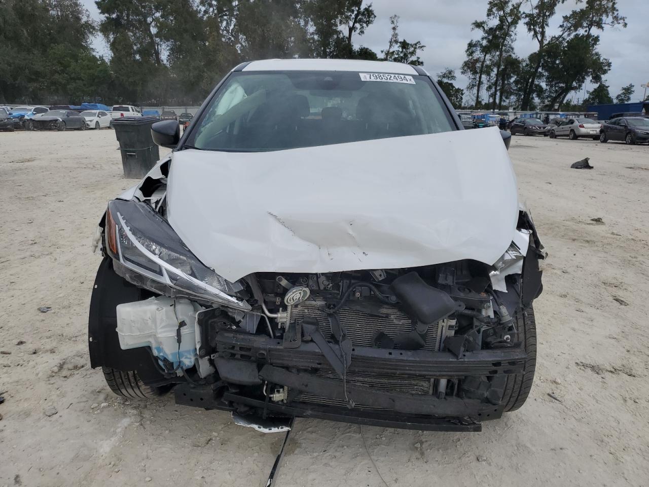 2021 Nissan Kicks VIN 3N1CP5BV5ML539952 Copart auction photo, front end / minor dent/scratches damage thumbnail 5