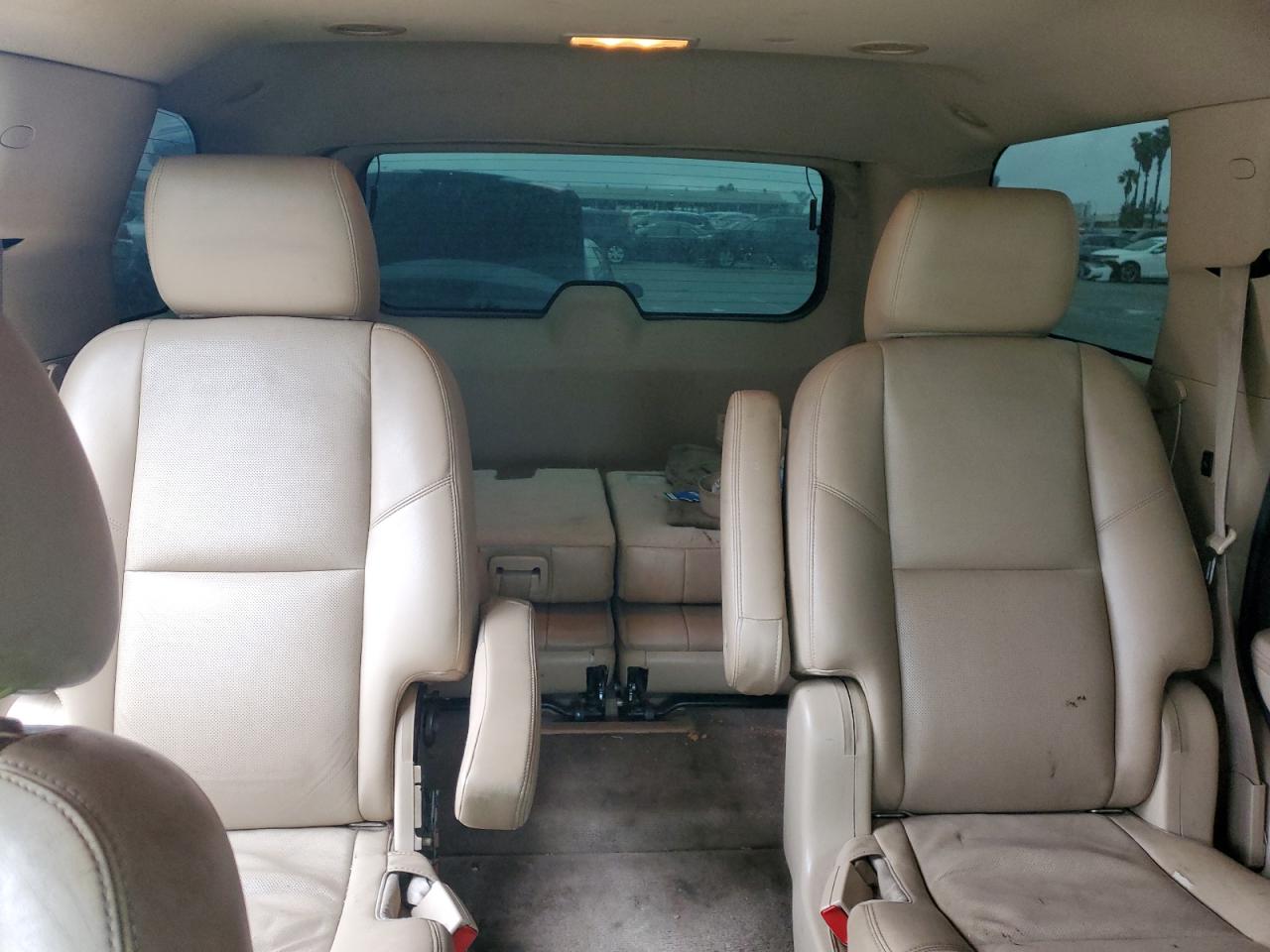 2011 GMC Yukon VIN 1GKS1EEF2BR337370 Copart auction photo, front end damage thumbnail 10
