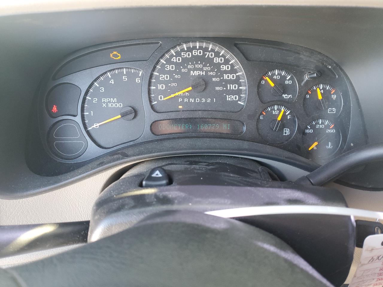 2006 GMC Sierra VIN 2GTEK13T261141970 Copart auction photo, minor dent/scratches / mechanical damage thumbnail 9