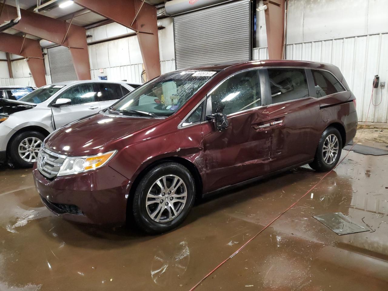 2012 Honda Odyssey VIN 5FNRL5H68CB084613