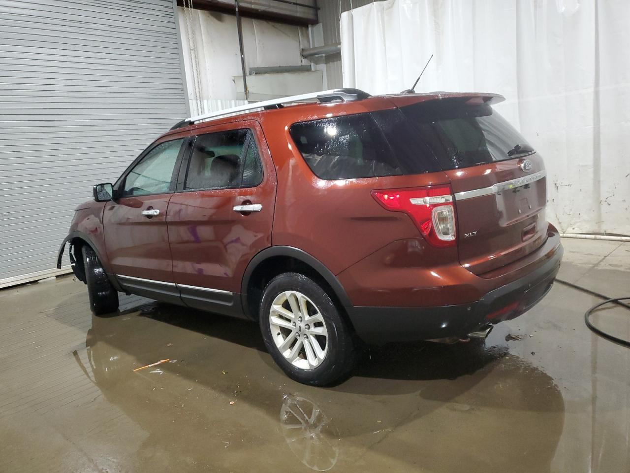 2015 Ford Explorer VIN 1FM5K8D85FGA74430 Copart auction photo, front end damage thumbnail 2