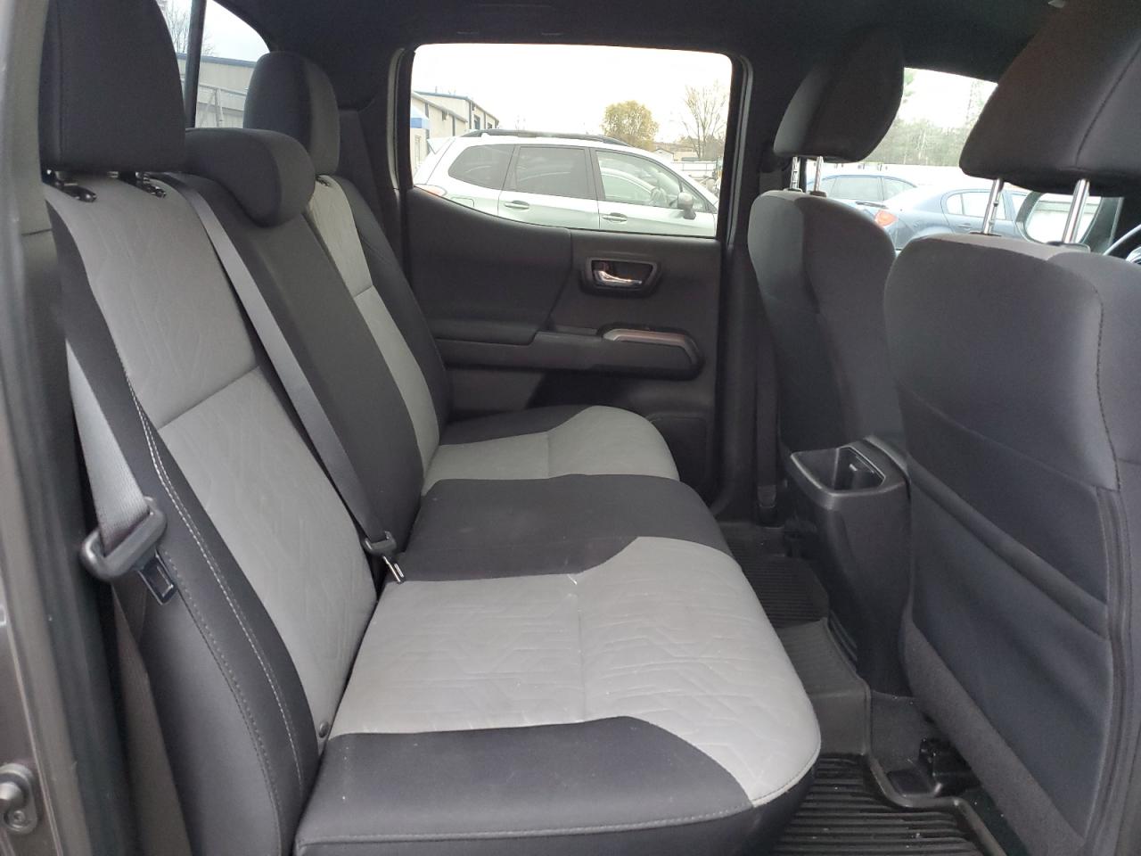 2021 Toyota Tacoma VIN 3TYDZ5BN5MT002203 Copart auction photo, front end / minor dent/scratches damage thumbnail 10