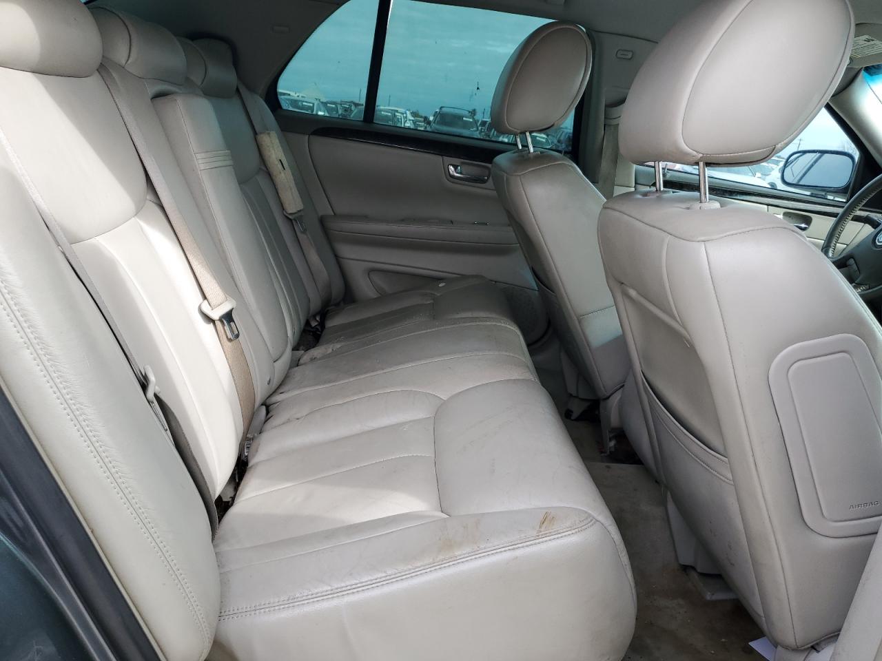 2010 Cadillac DTS VIN 1G6KA5EYXAU100766 Copart auction photo, front end damage thumbnail 10