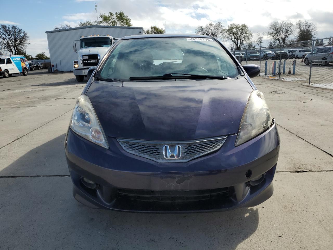 2010 Honda Fit VIN JHMGE8H47AC017141 Copart auction photo, rear end / side damage thumbnail 5