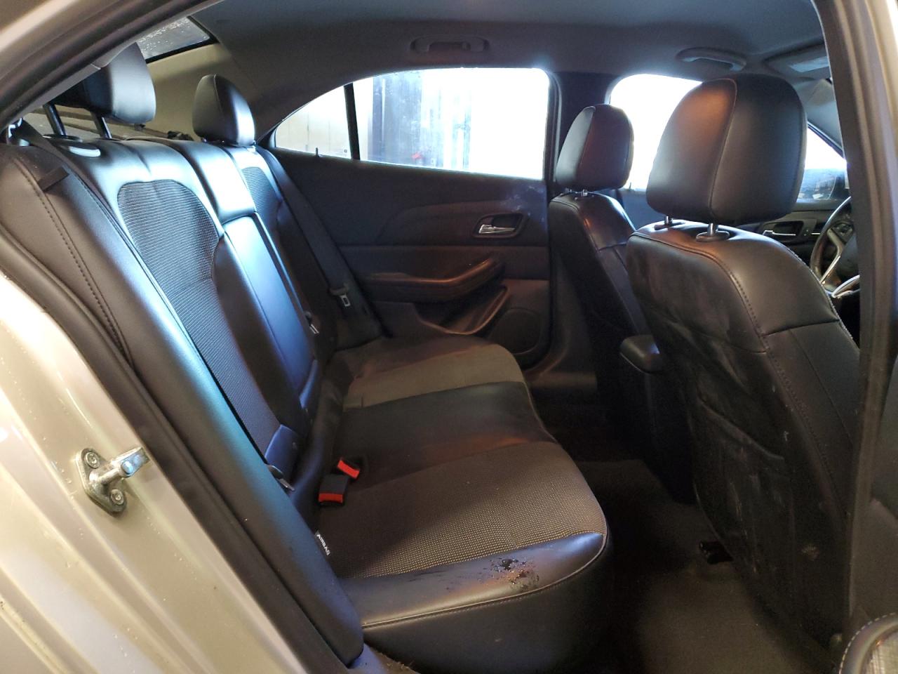 2015 Chevrolet Malibu VIN 1G11D5SL5FF165957 Copart auction photo, front end / minor dent/scratches damage thumbnail 11