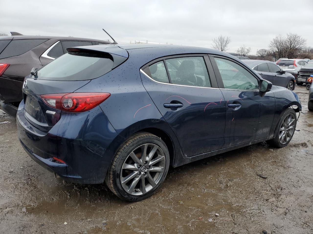 2018 Mazda 3 VIN 3MZBN1L30JM163572 Copart auction photo, front end damage thumbnail 3