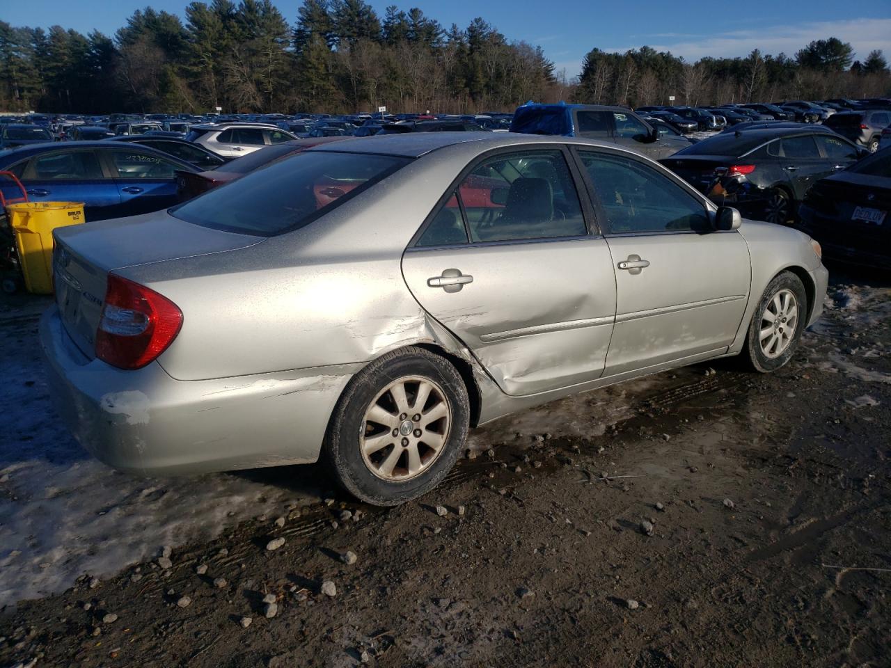 2004 Toyota Camry VIN 4T1BF30K44U580602 Copart auction photo, all over damage thumbnail 3