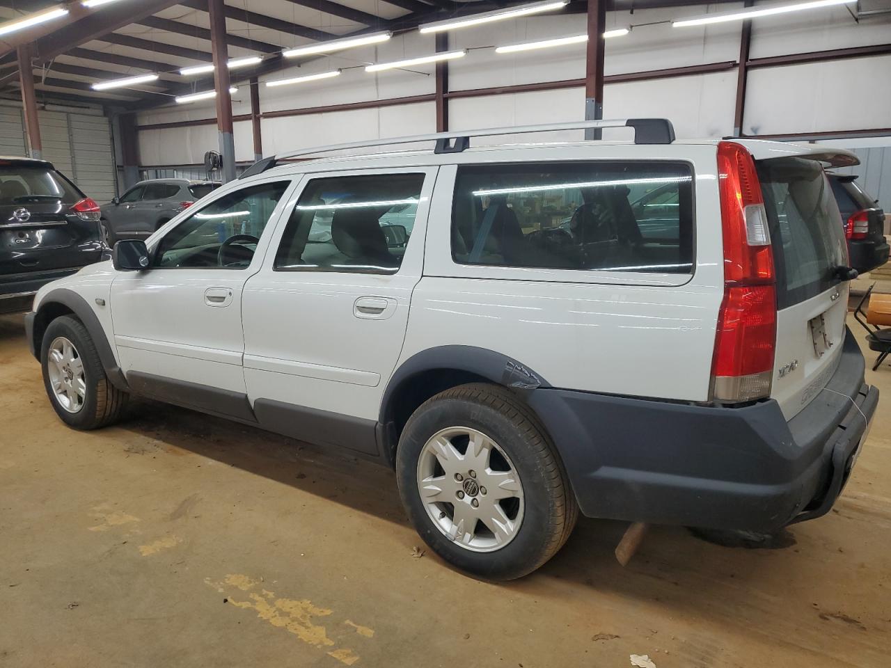 2005 Volvo XC70 VIN YV1SZ592X51186898 Copart auction photo, rear end damage thumbnail 2