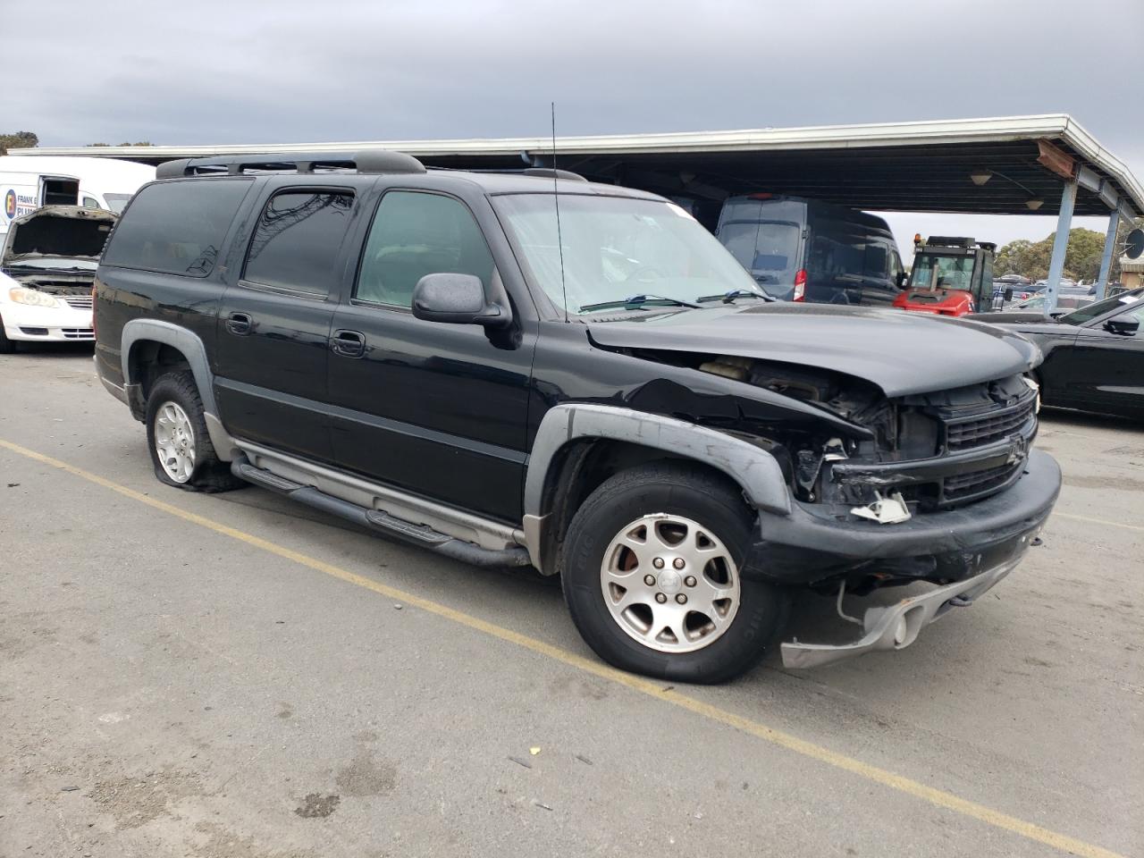 2001 Chevrolet Suburban VIN 3GNFK16T91G237196 Copart auction photo, front end damage thumbnail 4