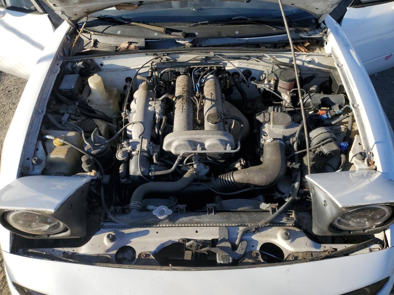 1991 Mazda MX-5 VIN JM1NA3514M0233939 Copart auction photo, rear end / minor dent/scratches damage thumbnail 11