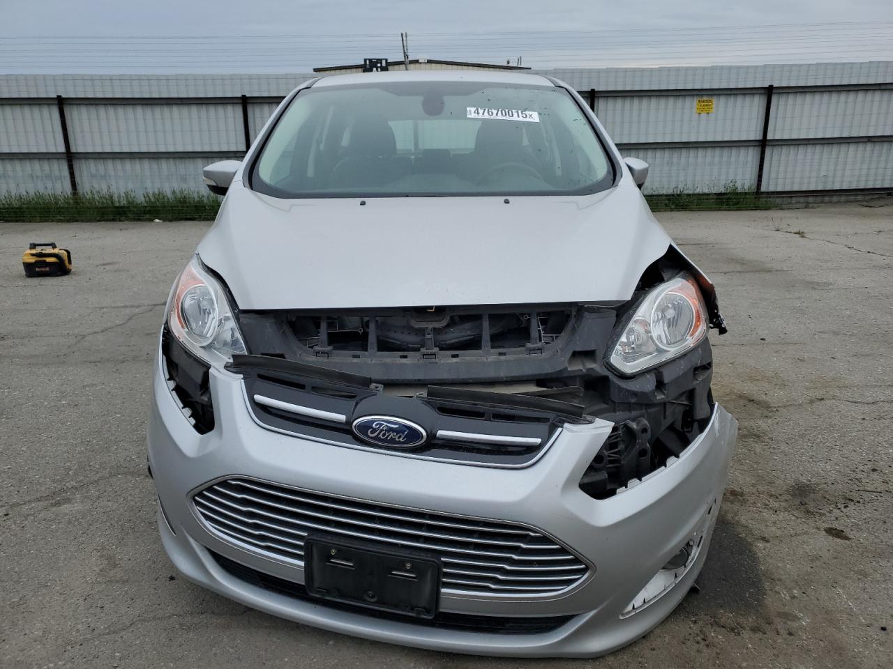 2015 Ford C-MAX VIN 1FADP5CU9FL122331 Copart auction photo, front end damage thumbnail 5
