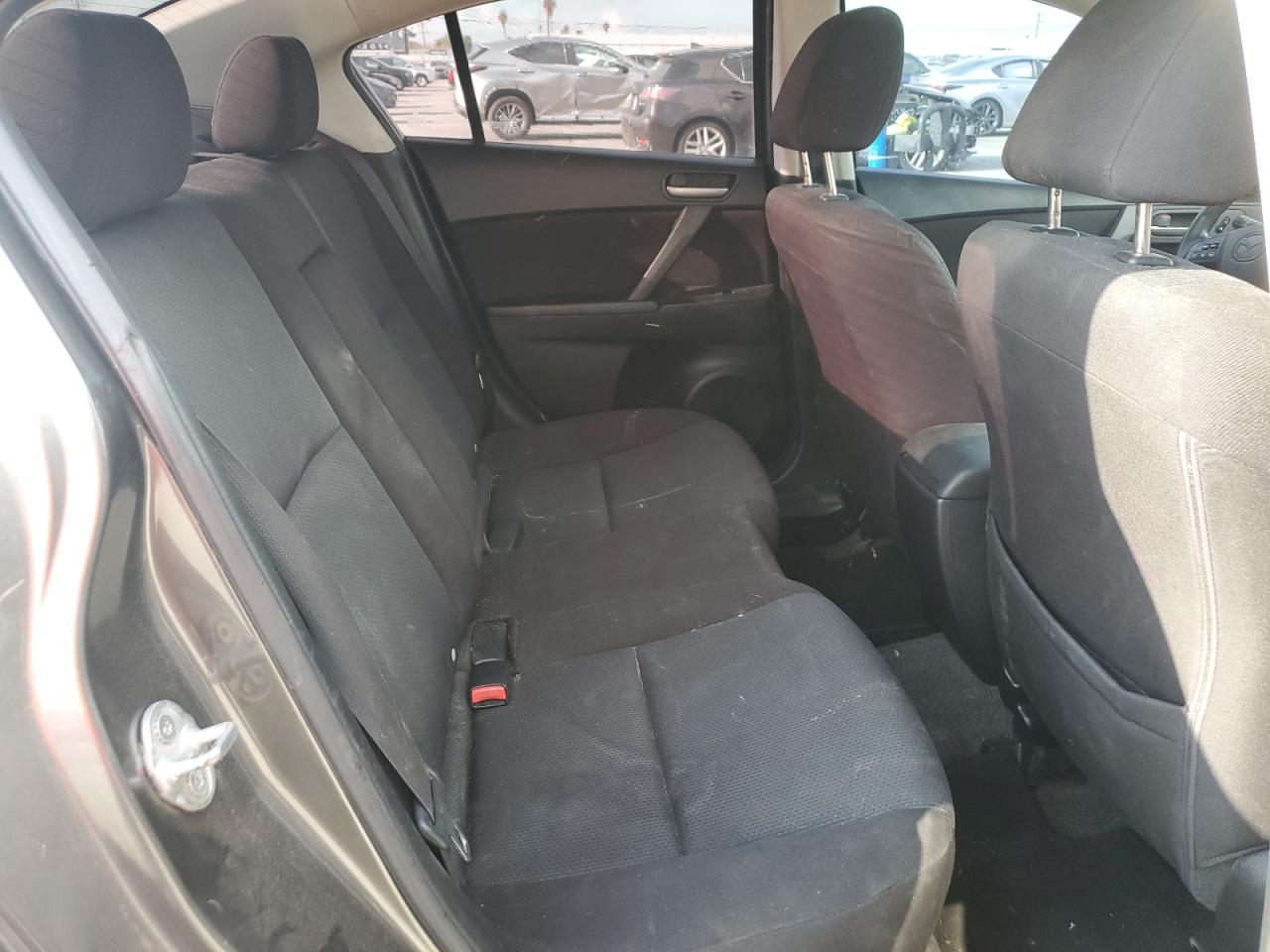 2010 Mazda 3 VIN JM1BL1SG2A1322361 Copart auction photo, front end / rear end damage thumbnail 10