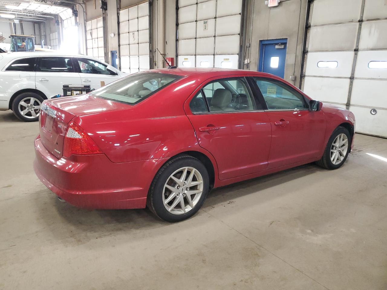2011 Ford Fusion VIN 3FAHP0JG7BR305725 Copart auction photo, front end damage thumbnail 3