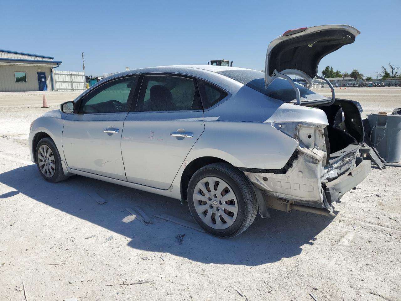 2014 Nissan Sentra VIN 3N1AB7AP7EL678471 Copart auction photo, rear end damage thumbnail 2