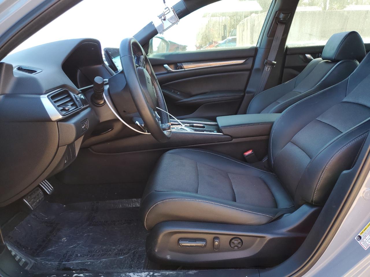 2022 Honda Accord VIN 1HGCV2F30NA025463 Copart auction photo, vandalism damage thumbnail 7