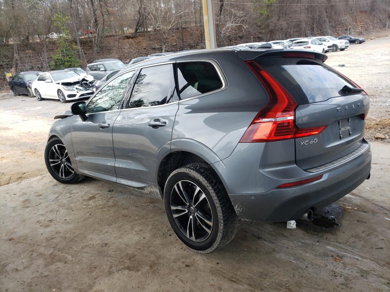 2018 Volvo XC60 VIN LYVA22RK9JB083561 Copart auction photo, front end damage thumbnail 2