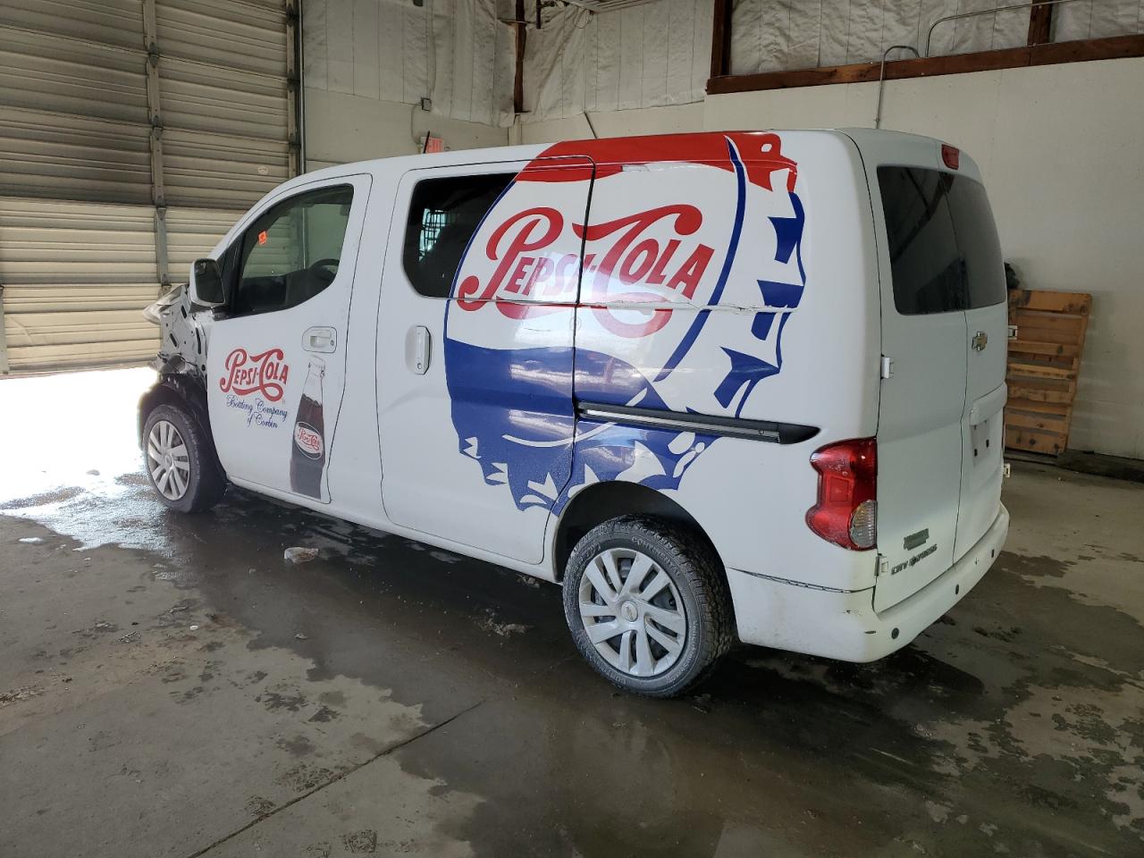 2017 Chevrolet Express VIN 3N63M0ZN4HK705868 Copart auction photo, front end / mechanical damage thumbnail 2