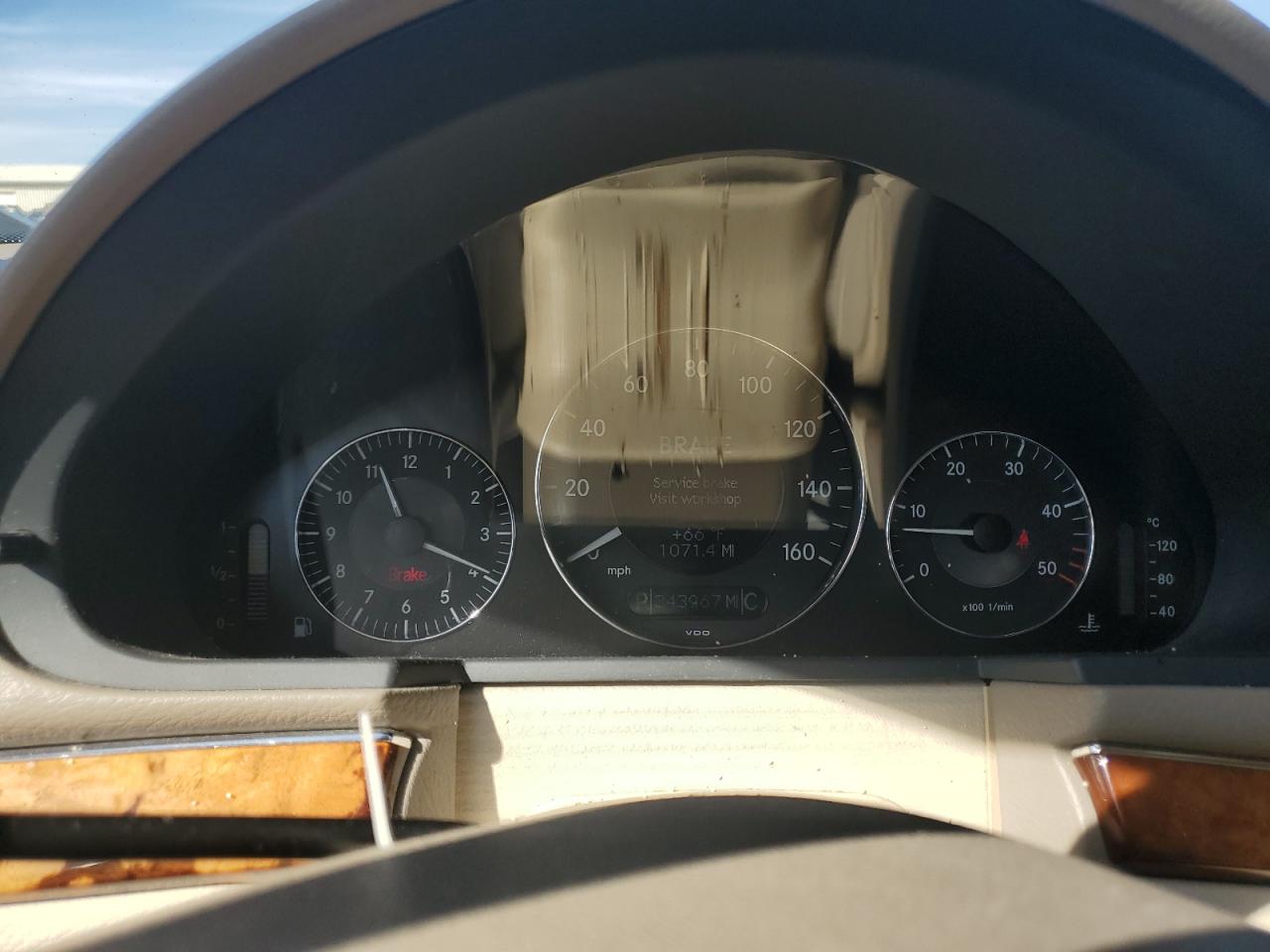 2005 Mercedes-Benz E-klasse VIN WDBUF26J45A745085 Copart auction photo, rear end / minor dent/scratches damage thumbnail 9