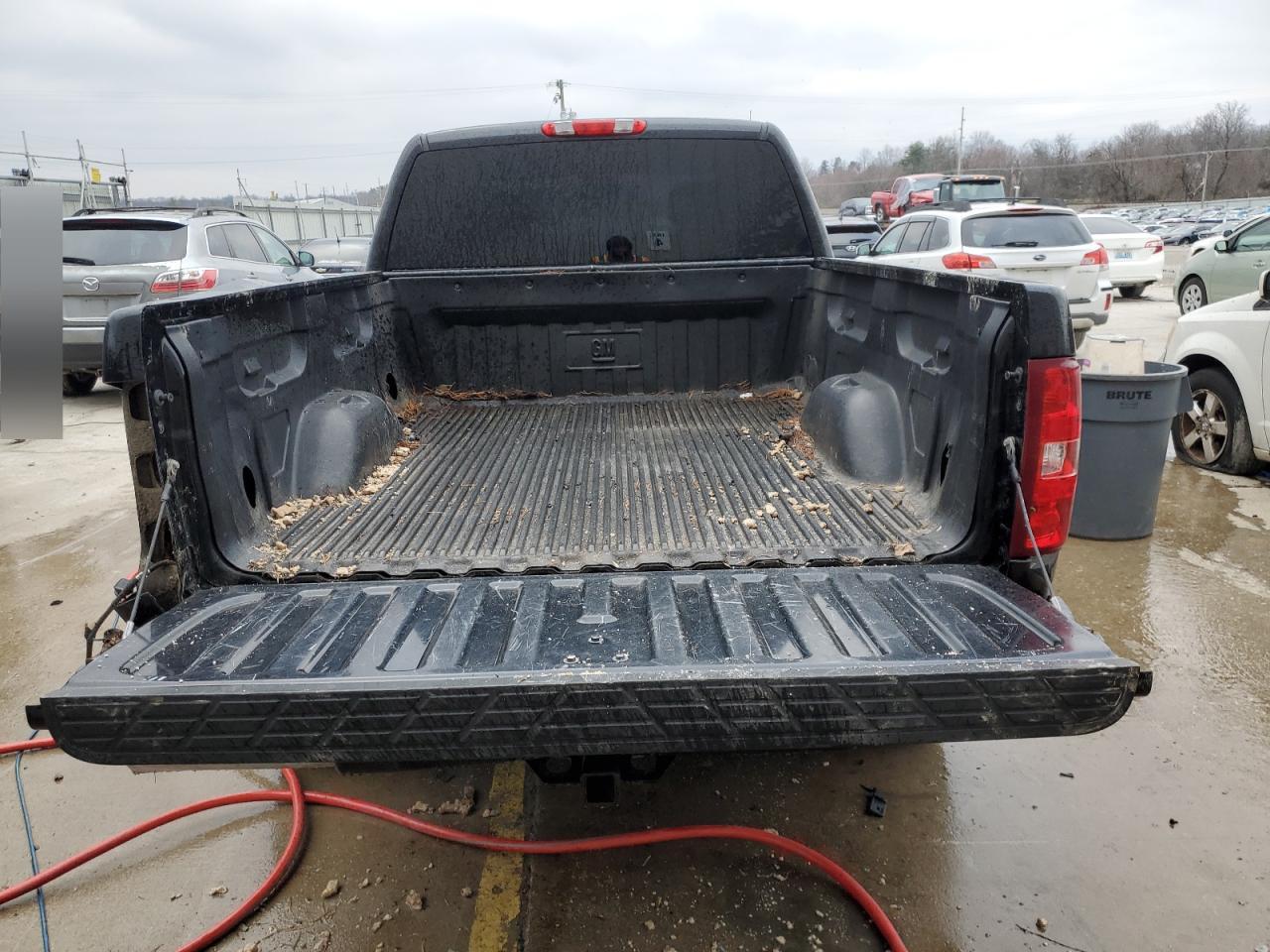 2010 Chevrolet Silverado VIN 1GCSKSE39AZ197054 Copart auction photo, all over damage thumbnail 6