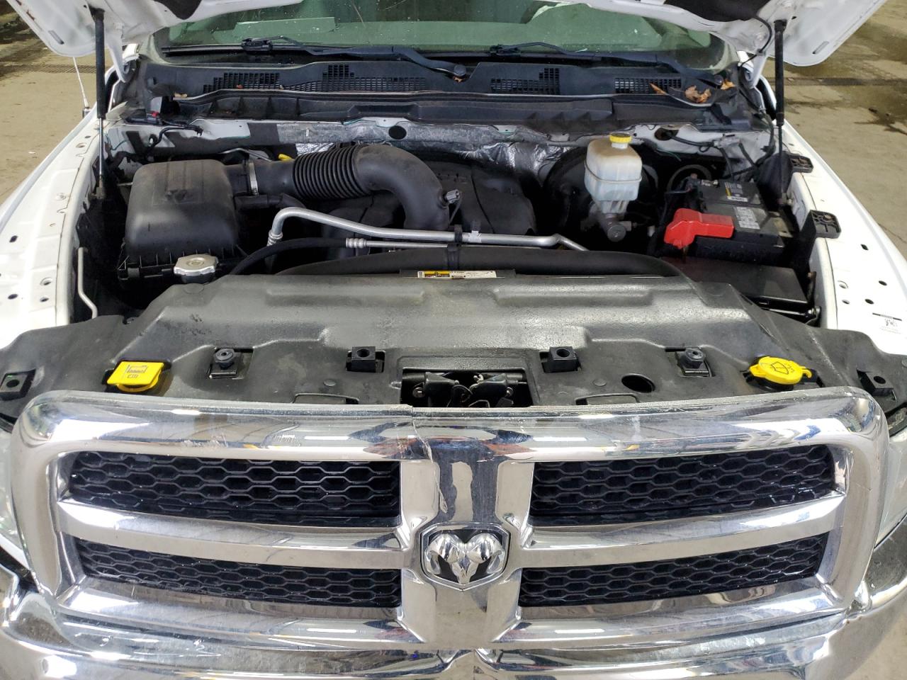 2014 RAM 2500 VIN 3C6TR5DT3EG318452 Copart auction photo, side / front end damage thumbnail 11