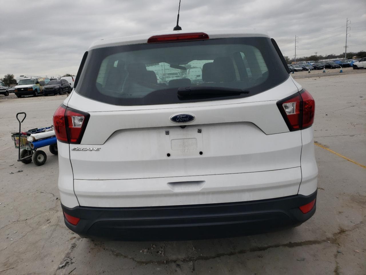 2019 Ford Escape VIN 1FMCU0F74KUA01942 Copart auction photo, front end damage thumbnail 6