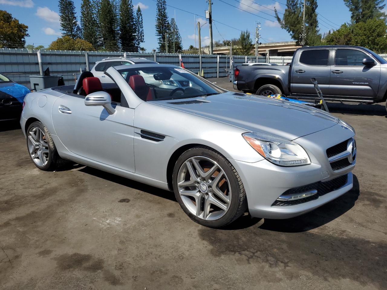 2015 Mercedes-Benz SLK-klasse VIN WDDPK4HA9FF103541 Copart auction photo, mechanical damage thumbnail 4