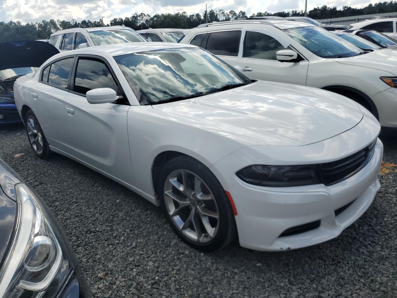 2020 Dodge Charger VIN 2C3CDXBG3LH162830 Copart auction photo, water/flood damage thumbnail 4