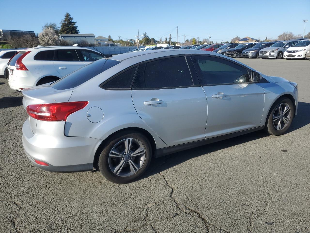 2018 Ford Focus VIN 1FADP3FE7JL224423 Copart auction photo, side / rear end damage thumbnail 3