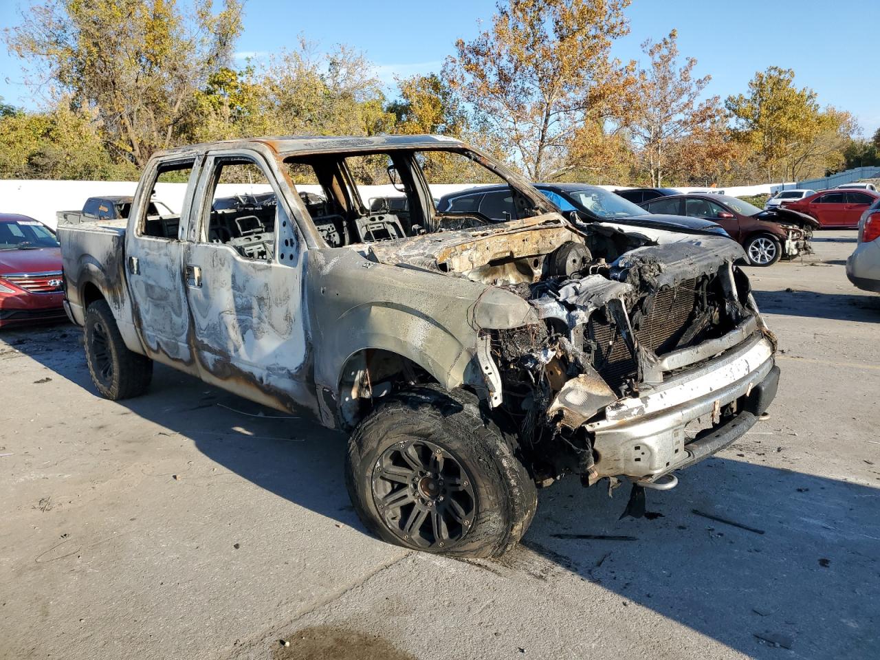 2013 Ford F-150 VIN 1FTFW1EF3DKF63355 Copart auction photo, burn damage thumbnail 4