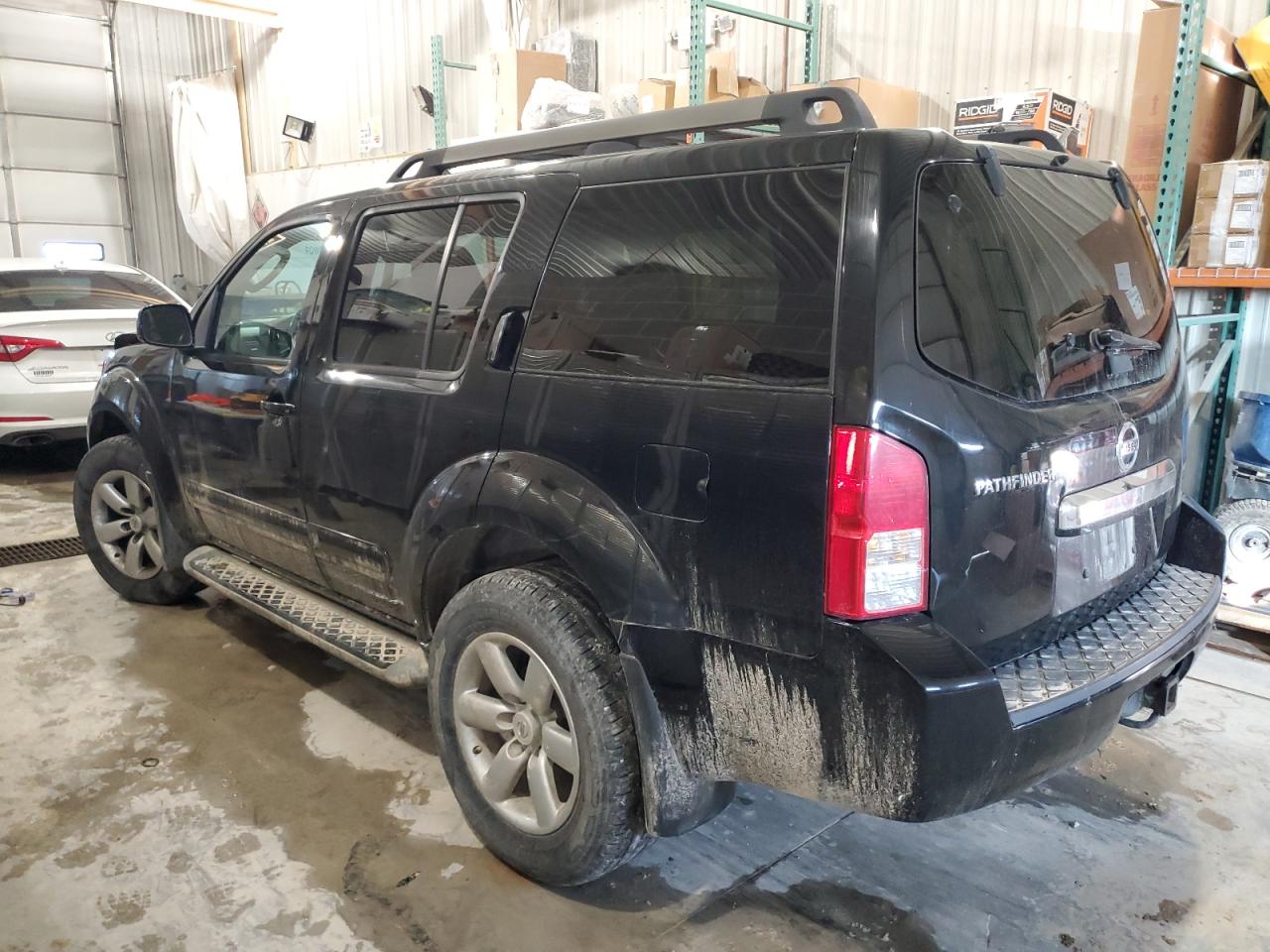 2011 Nissan Pathfinder VIN 5N1AR1NB5BC624528 Copart auction photo, front end damage thumbnail 2