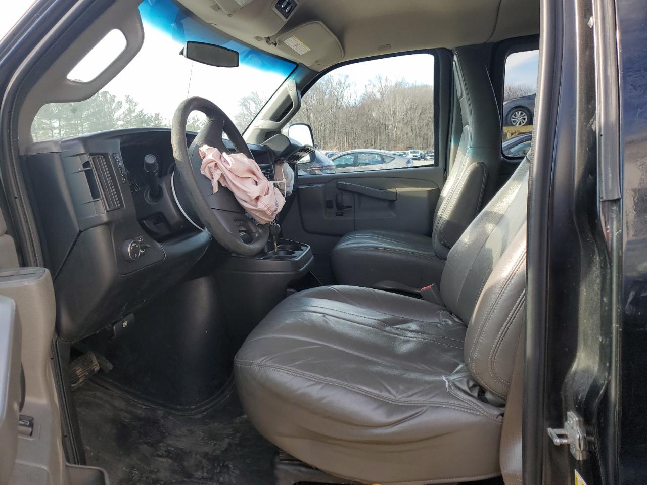 2017 GMC Savana VIN 1GJZ7NFF4H1111077 Copart auction photo, front end damage thumbnail 7