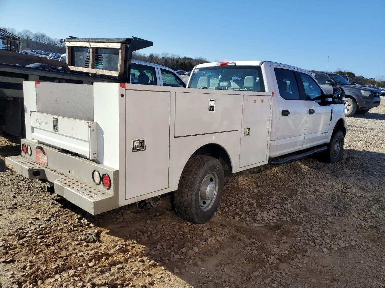 2017 Ford F350 VIN 1FT8W3BT2HEB85872 Copart auction photo, all over damage thumbnail 3