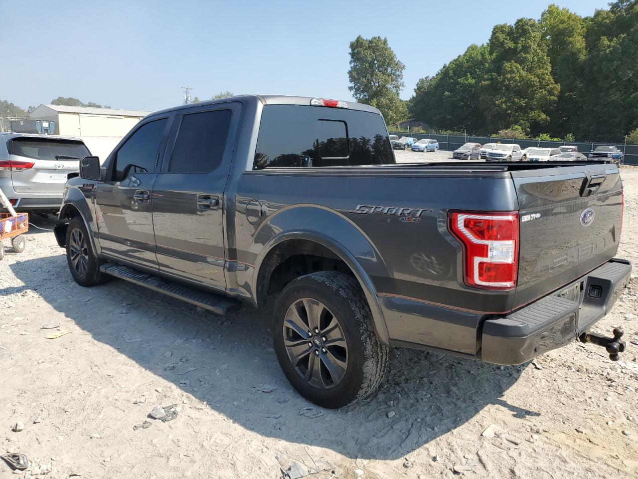 2018 Ford F-150 VIN 1FTEW1E52JFB28799 Copart auction photo, front end / minor dent/scratches damage thumbnail 2