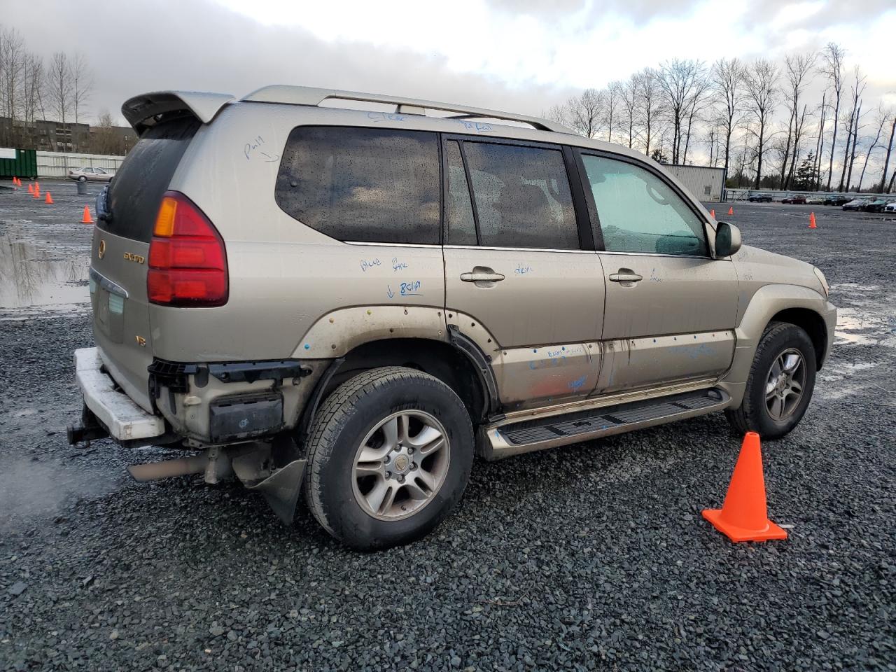 2004 Lexus GX VIN JTJBT20X140067833 Copart auction photo, rear end damage thumbnail 3